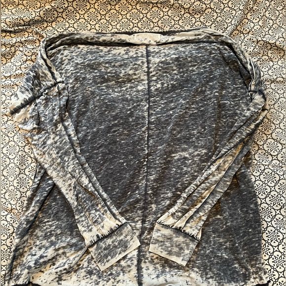 soul cycle long sleeves t shirt - Picture 5 of 6